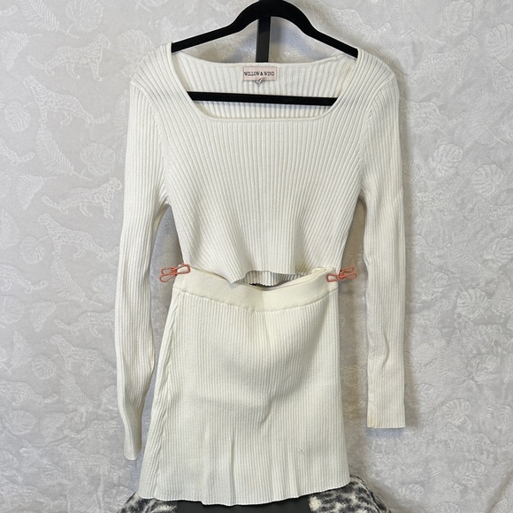 Willow & Wind Other - Miller & Rhoads Cream Ribbed Knit Dress